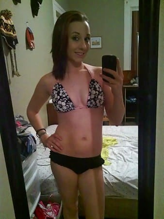 Exposed Topeka, KS webslut Cassandra spread and ready #101200032