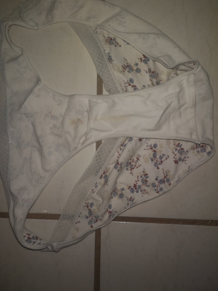 Mis jugos de esposa
 #93823563