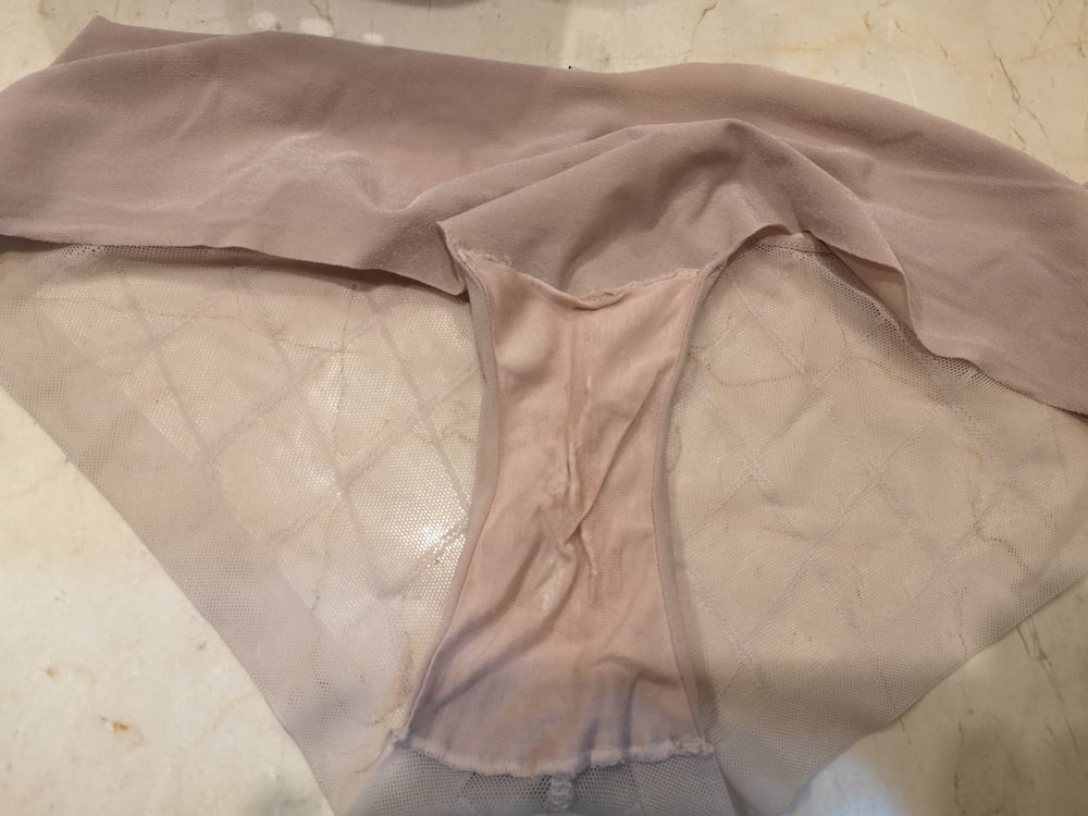 Mis jugos de esposa
 #93823566