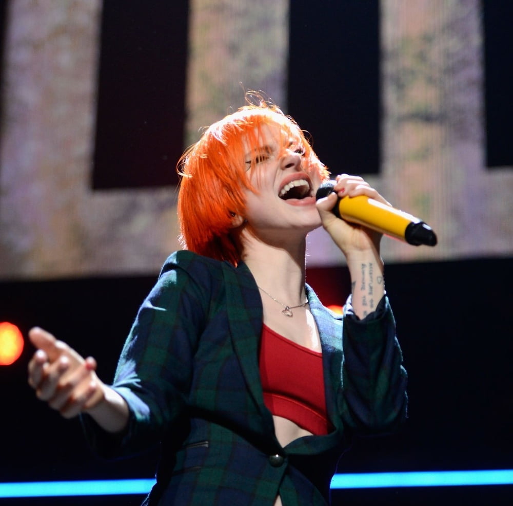 Hayley williams nur betteln für es Volumen 4
 #99019777