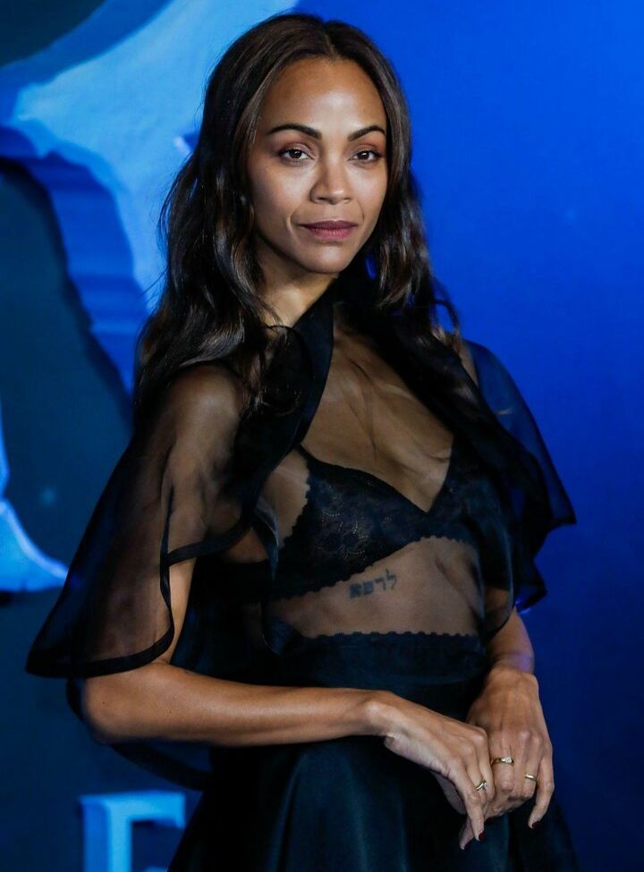 Zoe Saldana desnuda #108509190