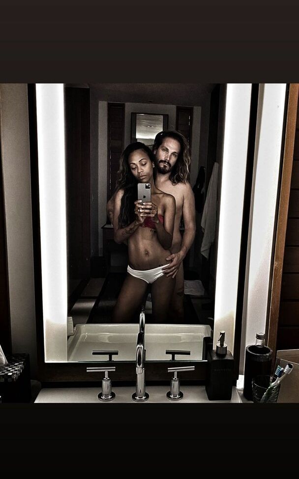 Zoe Saldana nude #108509229