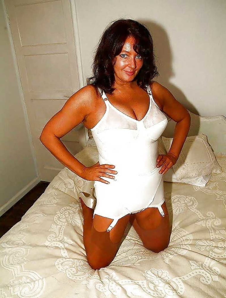 From MILF to GILF with Matures in between 291 #91322423