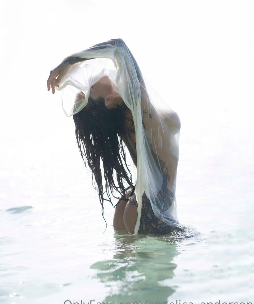 Angelica Anderson desnuda #108041999