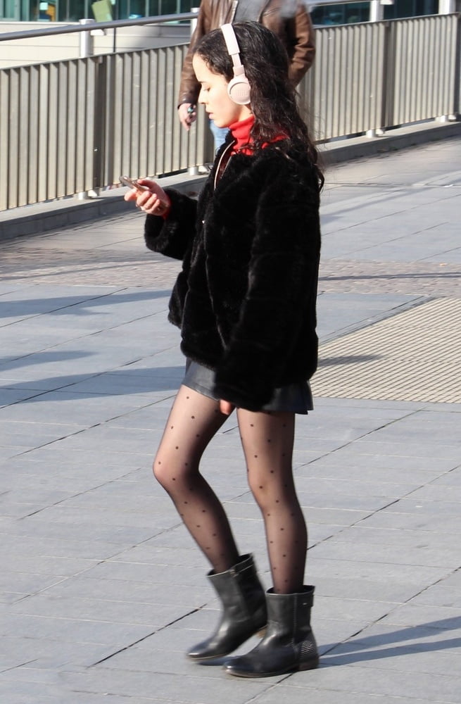 Street pantyhose - phとレザースカートのfrench sluts
 #91186326