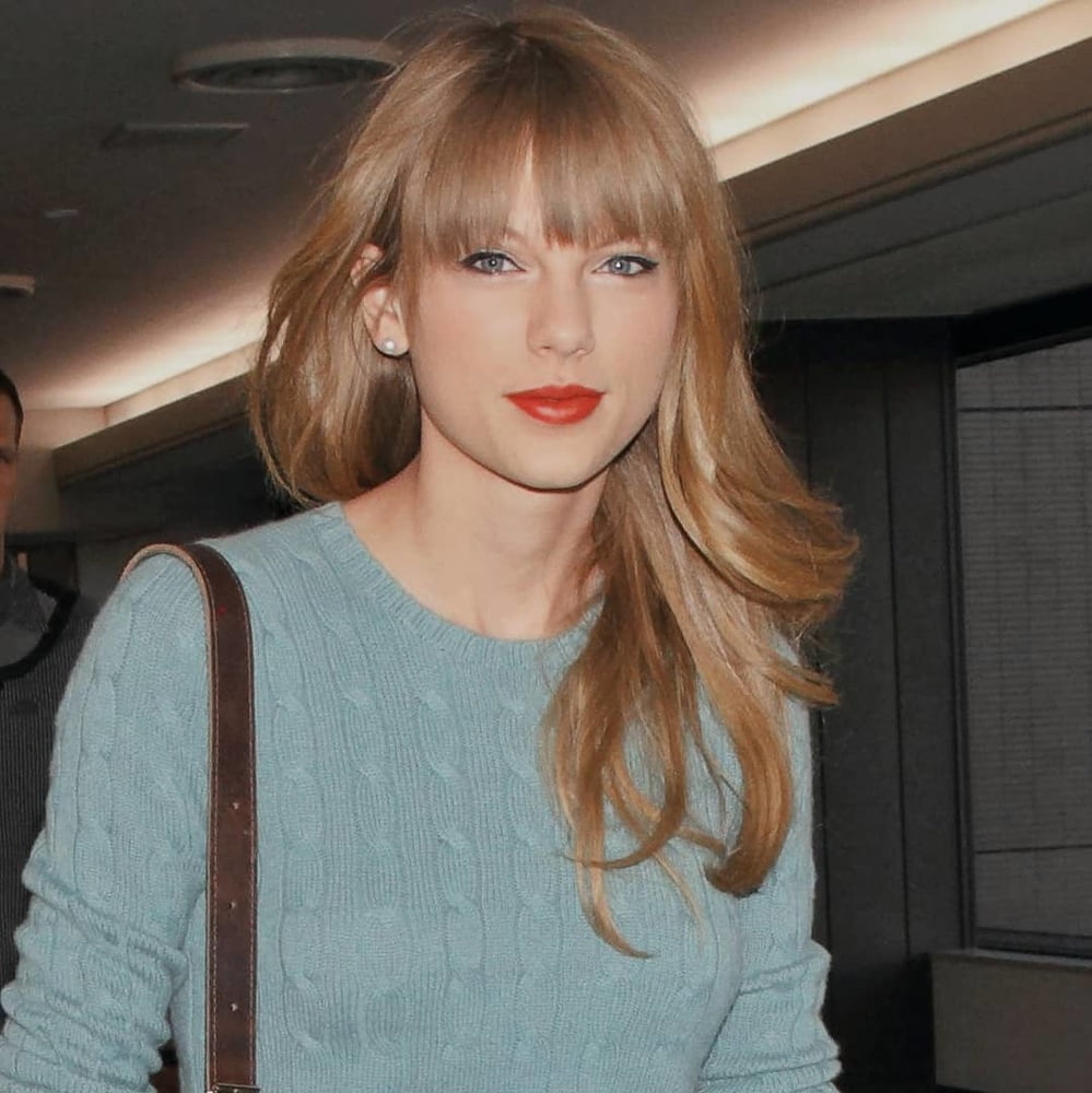 Taylor swift
 #97913016