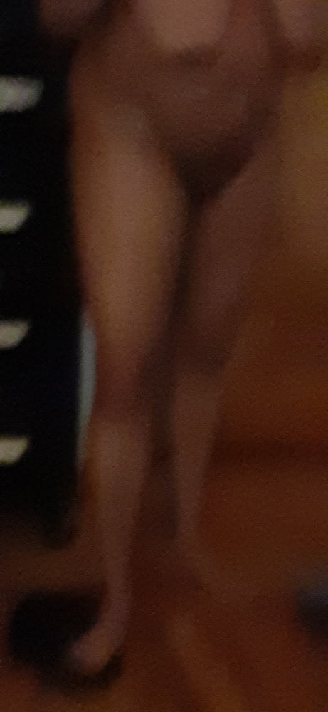 Schwarze Frauen im Naturzustand (nackt)
 #90763379