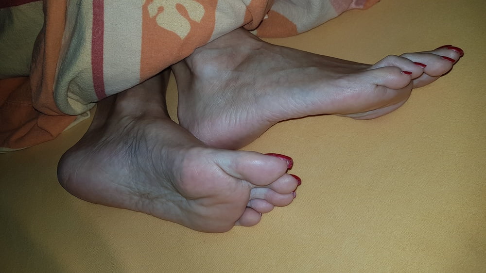 Los pies de mi mujer
 #100433835
