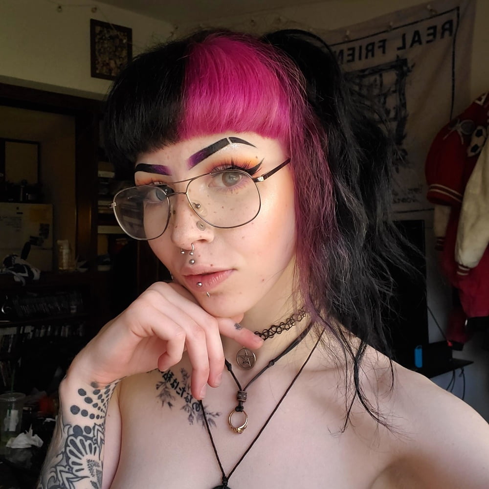 Goth, alt, Emo etc 2 #94956344