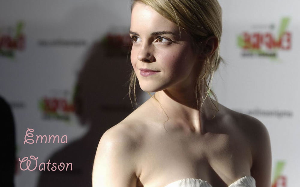 Emma Watson perfezione.
 #92063528