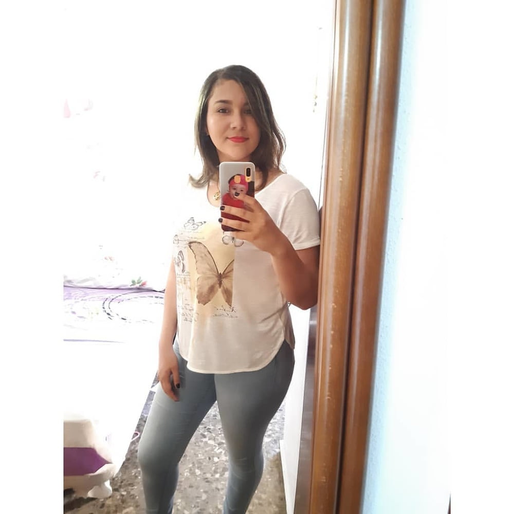Hermosas chavas putas, tetudas y culonas #82272040