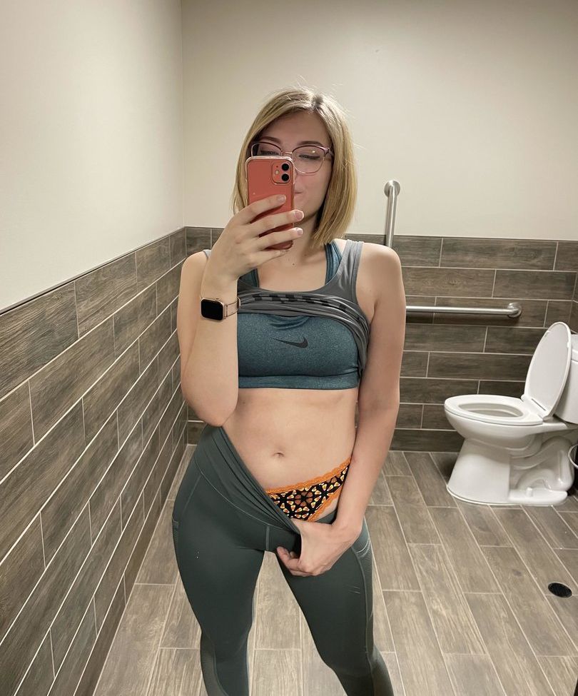 LilMisssIris nude #108146702