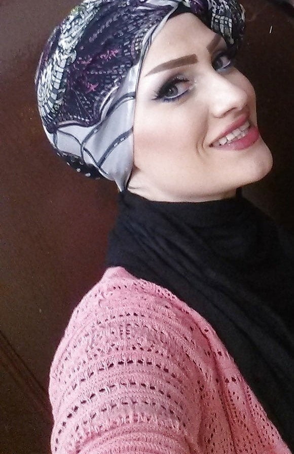 Il più grande culo arabo - grande bottino hijab bbw milf puttana
 #81832600