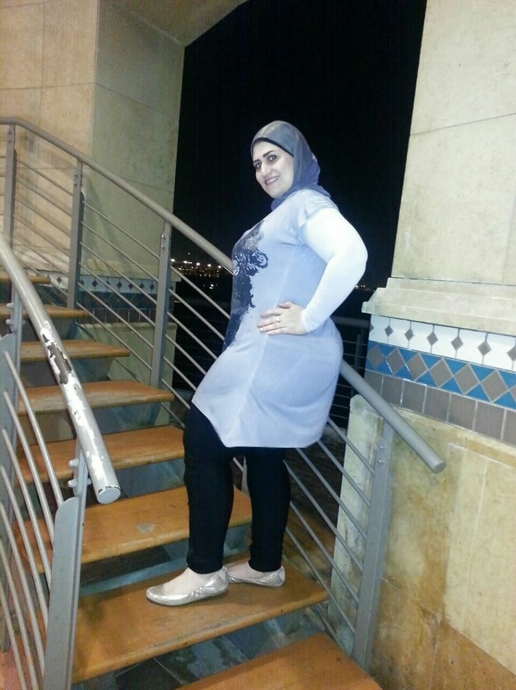 The BIGGEST Arab Ass - BIG Booty Hijab BBW MILF Whore #81833023