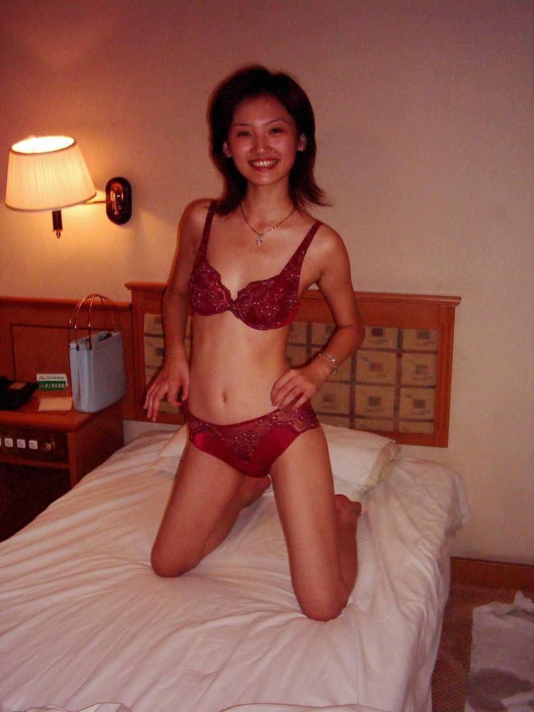 Chinesische Frau
 #88603597