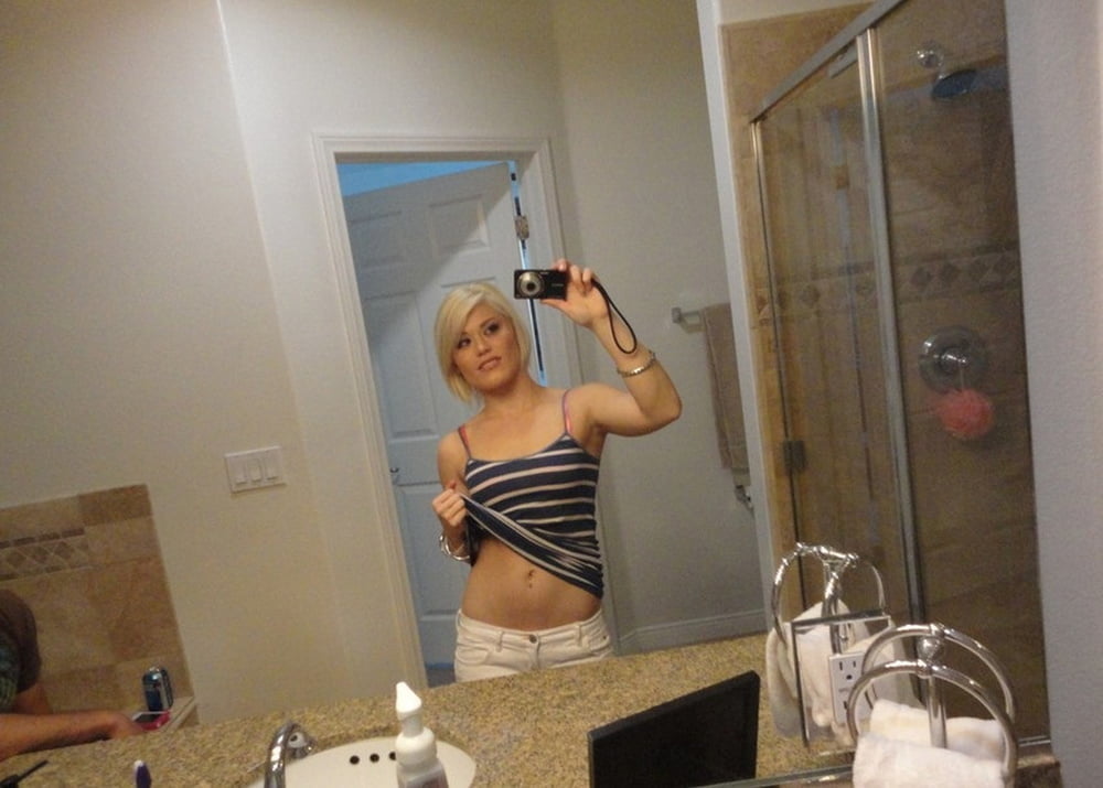 SHORT HAIR BLONDE SUCK AND FUCK #91765951