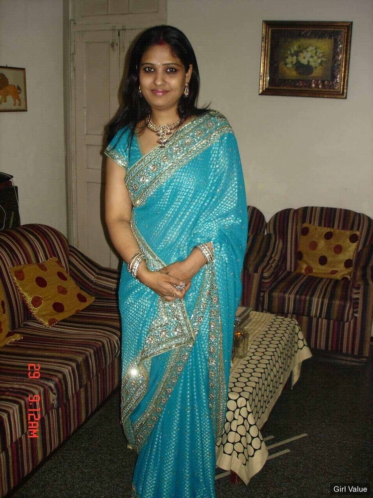 Which Indian sari bhabi would you FAP? #96317097