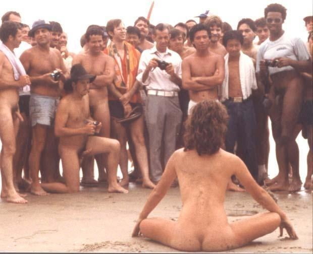 Exibe nudity publc
 #94662426