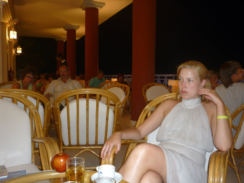 Exibe nudity publc
 #94662488