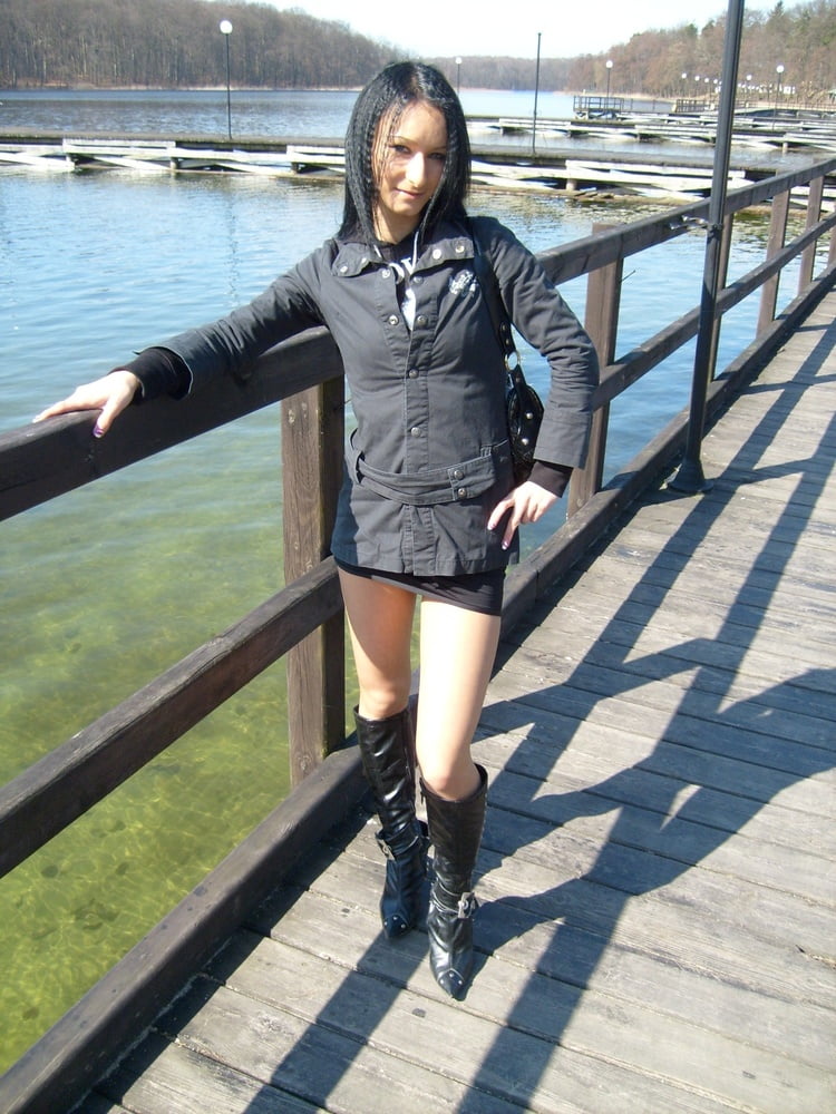 Exibe nudity publc
 #94662528