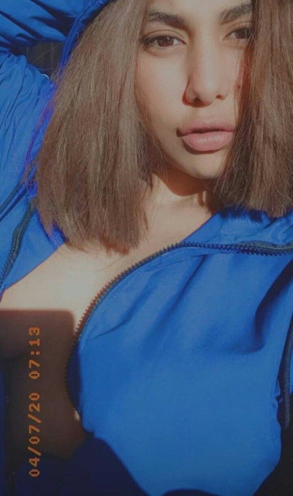 シャルモータ・ミリヤ
 #93949476