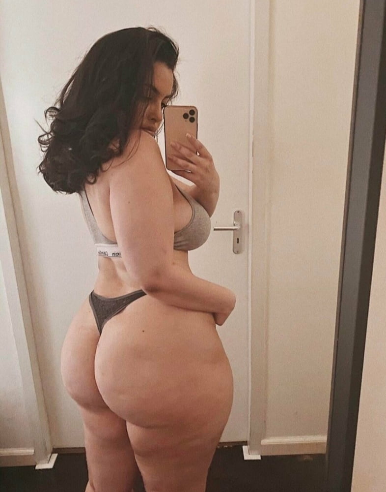 Hot Arab Slut - Big Ass &amp; Huge Titties #87986509