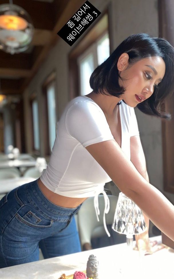 R0s8y desnuda #108173716