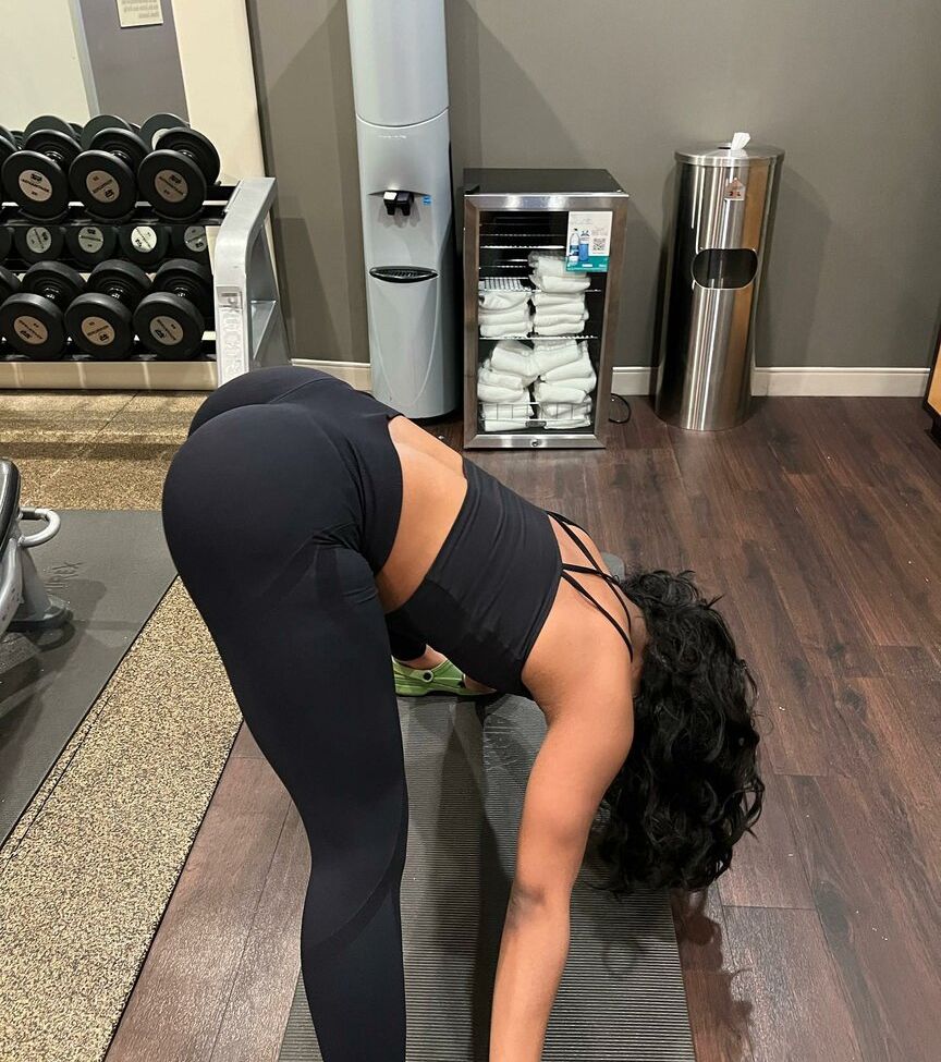 Saleema Mansur desnuda #108419923