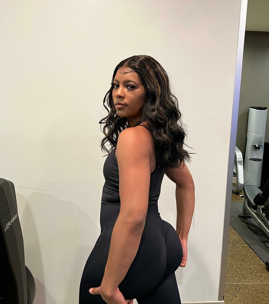 Saleema Mansur desnuda #108419924