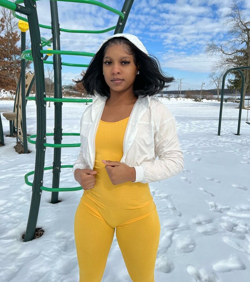 Saleema Mansur desnuda #108419945