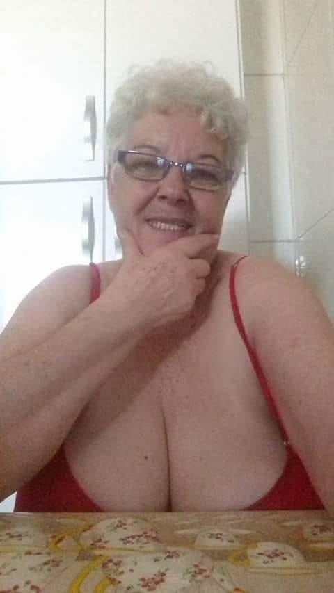 Edna Vizacri ... Faceb #93599954