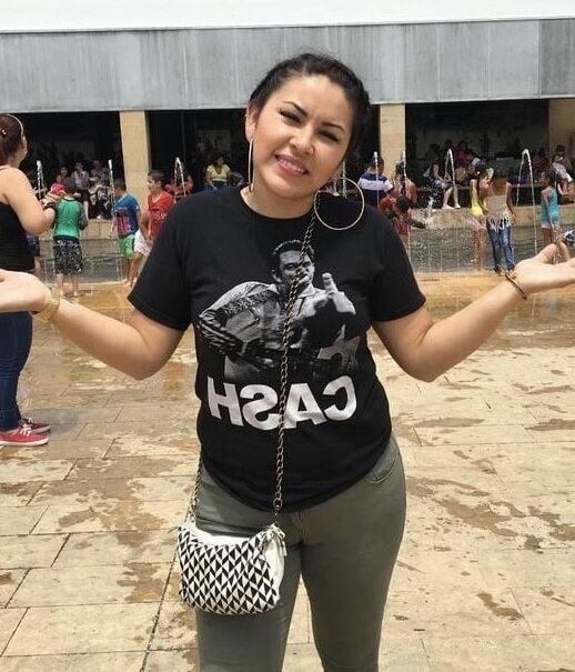 Putas #98072907