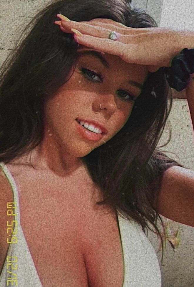 Bethanylouwhoo desnuda #107723529