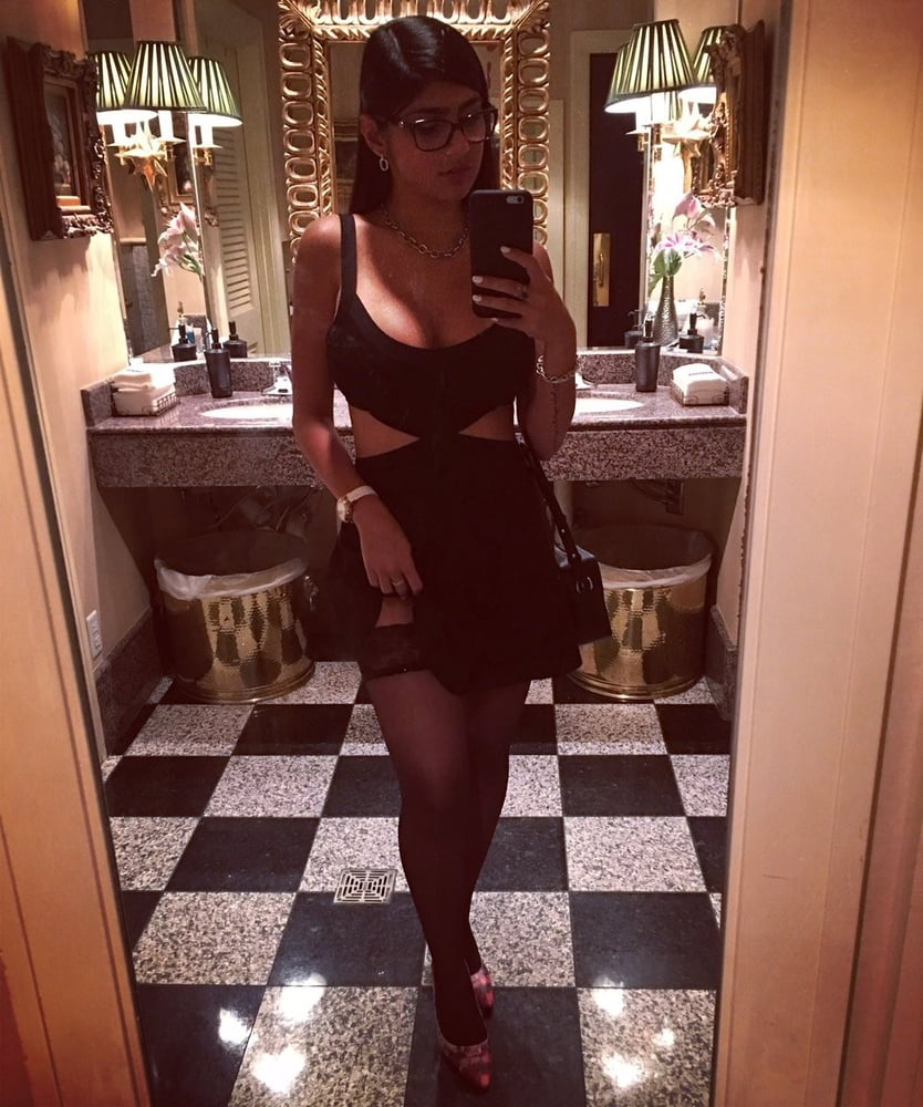 Mia khalifa
 #80157569