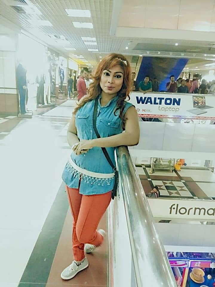 Rasmi Alon #80634747
