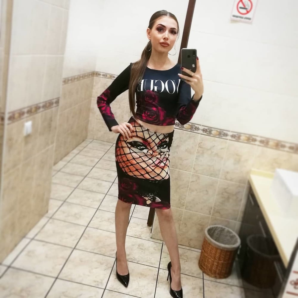 Elvina from Uzbekistan #88584593