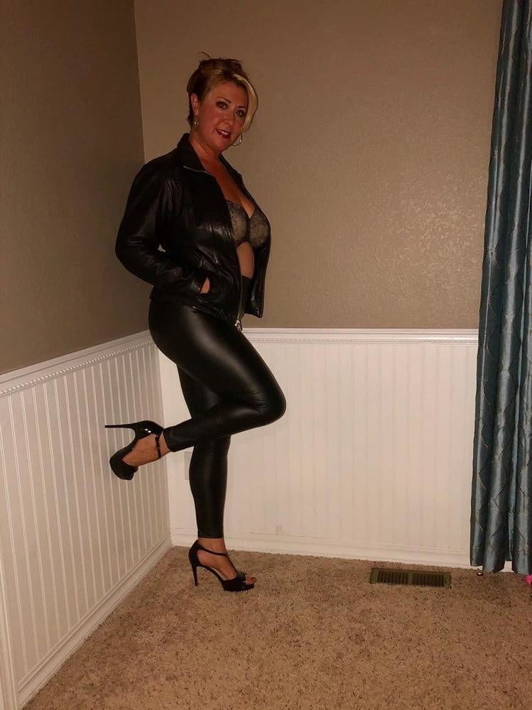 Many milfs 11 #93752406