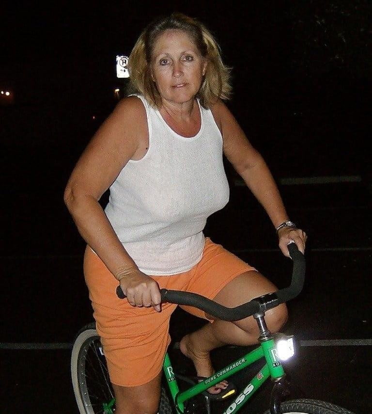 Many milfs 11 #93752542