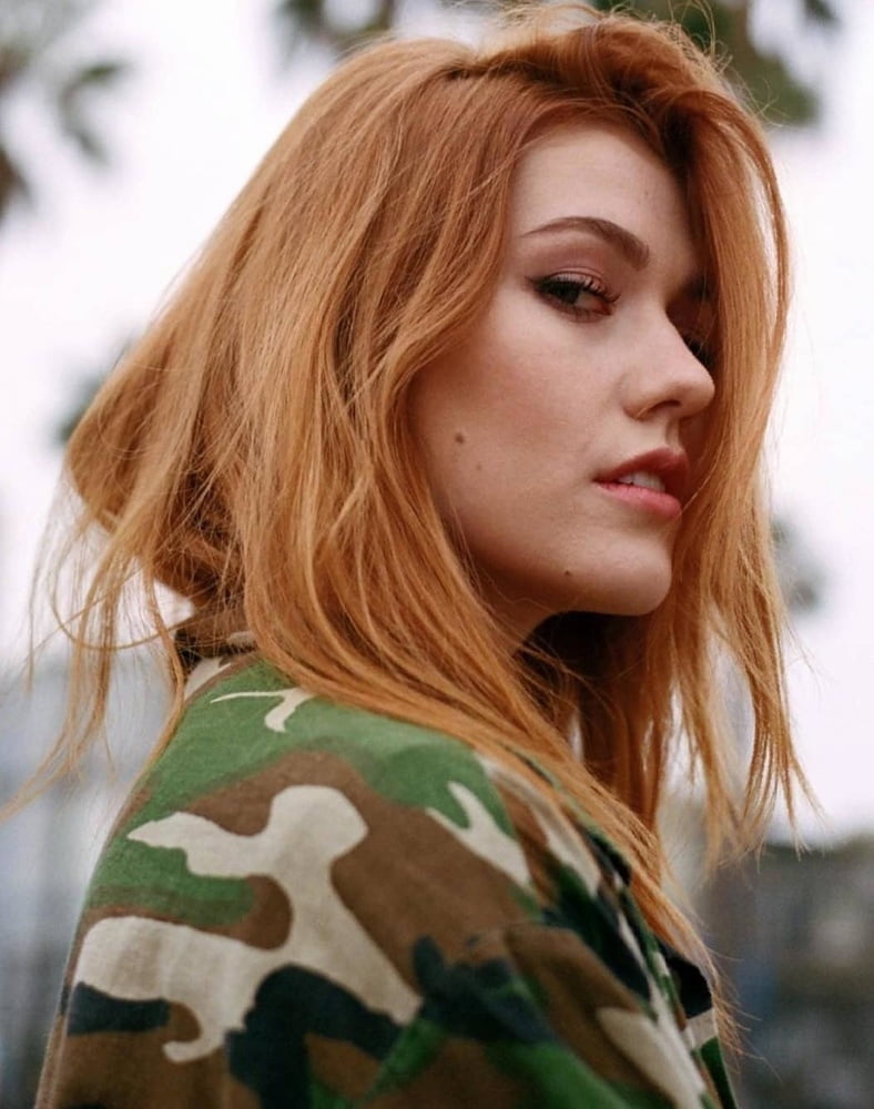 Katherine mcnamara cum obiettivo
 #92219869