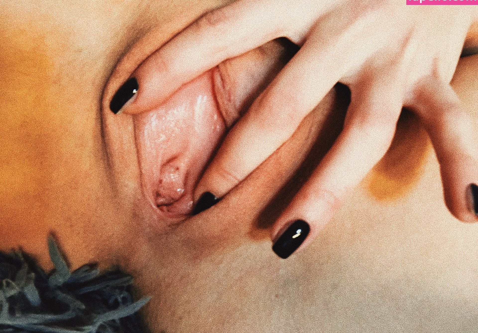 Yulia Kyolner nude #109155268