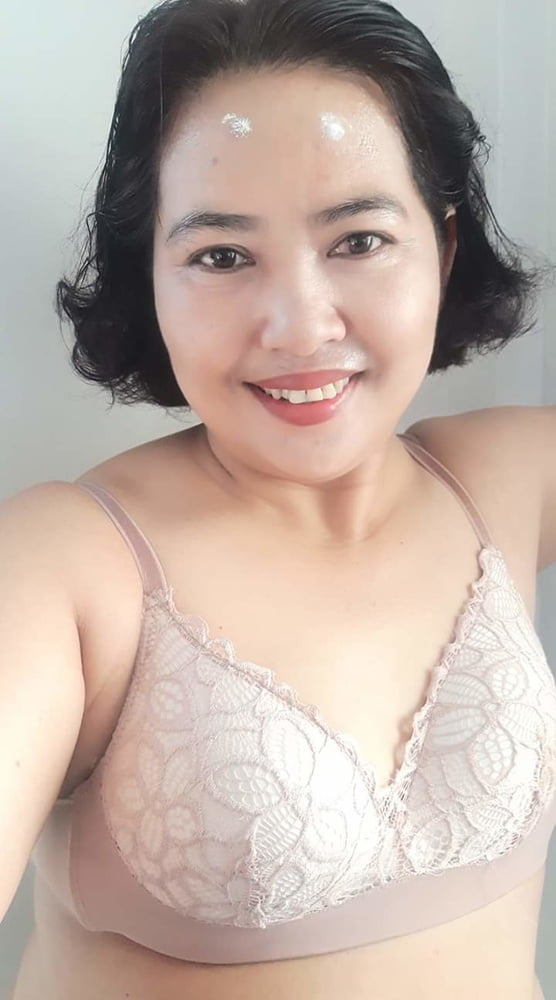 Janda montok
 #91657994