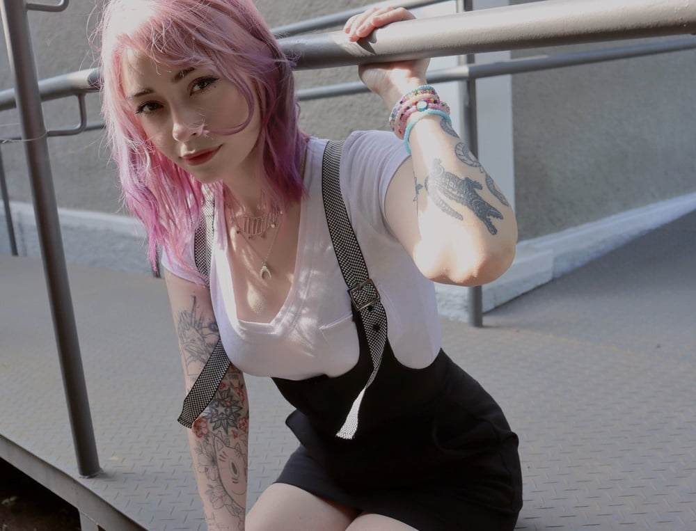 Comente em qual streamer vc quer ver tomar leite #81428851