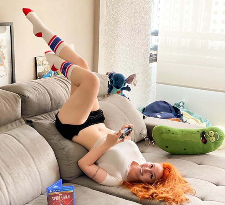 Comente em qual streamer vc quer ver tomar leite #81428878