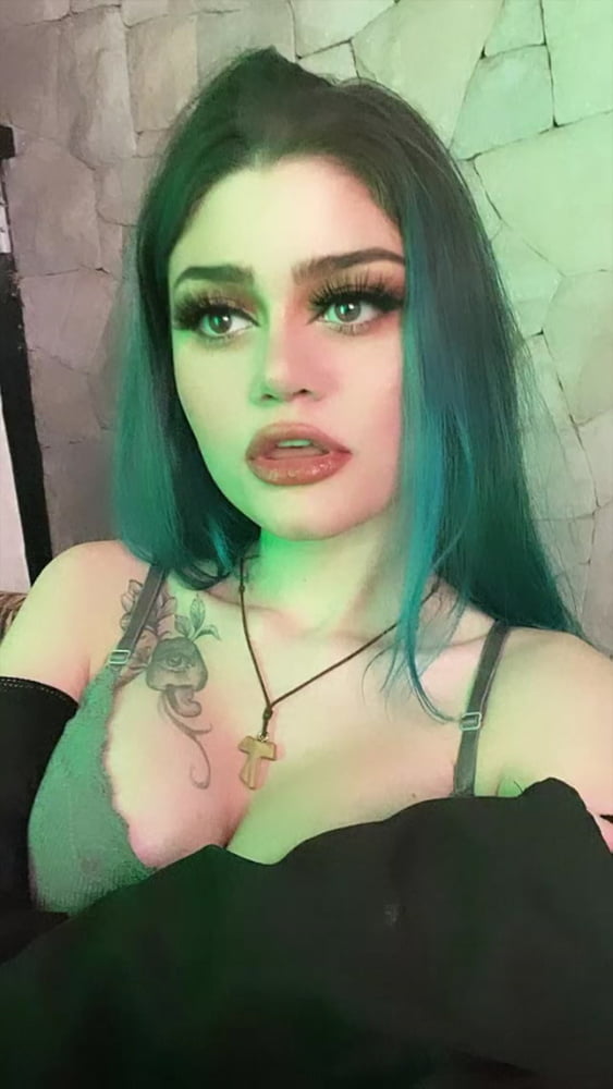 Comente em qual streamer vc quer ver tomar leite #81428886