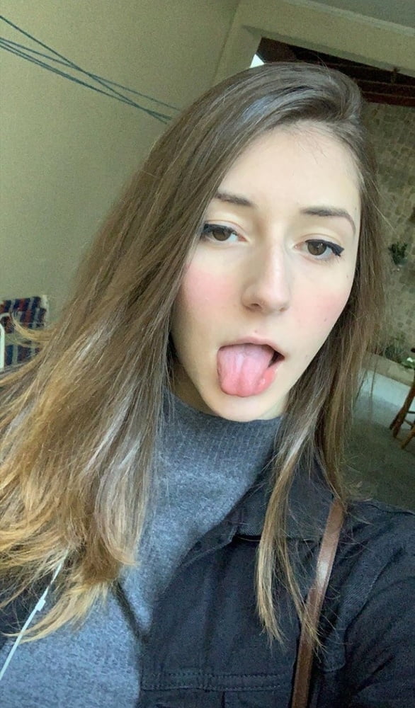 Comente em qual streamer vc quer ver tomar leite #81428920