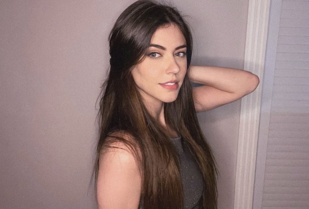 Comente em qual streamer vc quer ver tomar leite #81428946