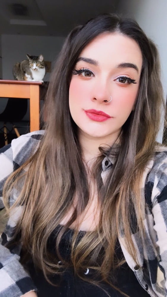 Comente em qual streamer vc quer ver tomar leite #81428956