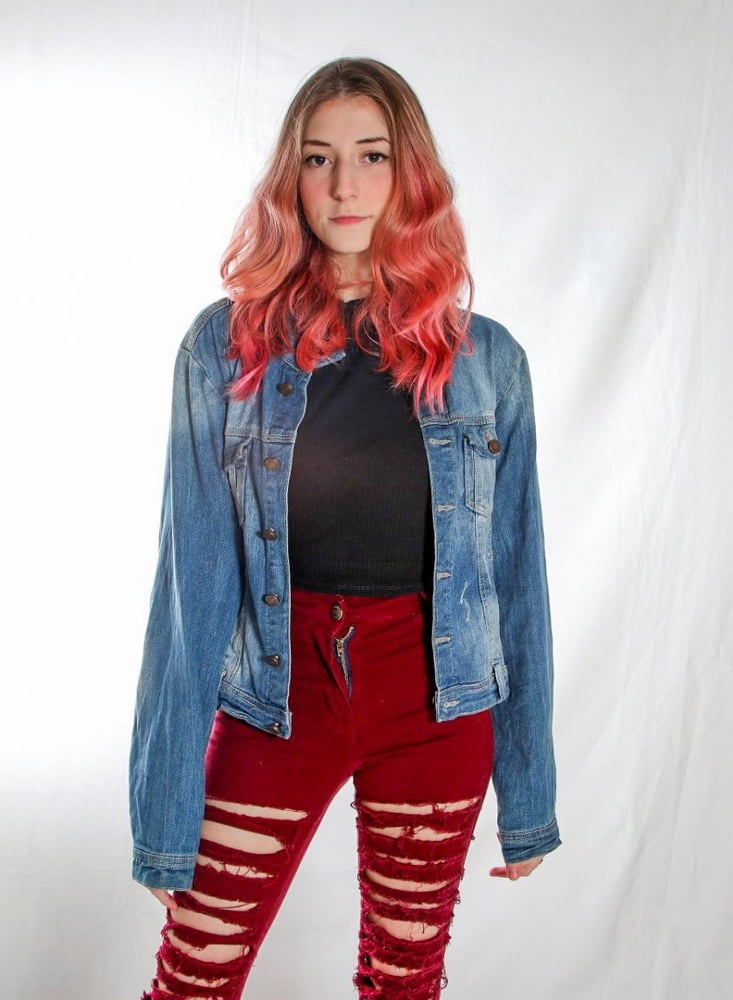 Comente em qual streamer vc quer ver tomar leite #81428961