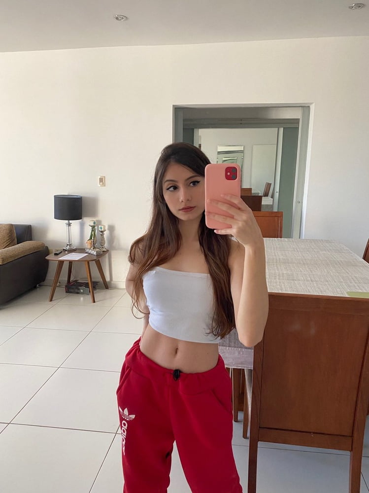 Comente em qual streamer vc quer ver tomar leite #81429178