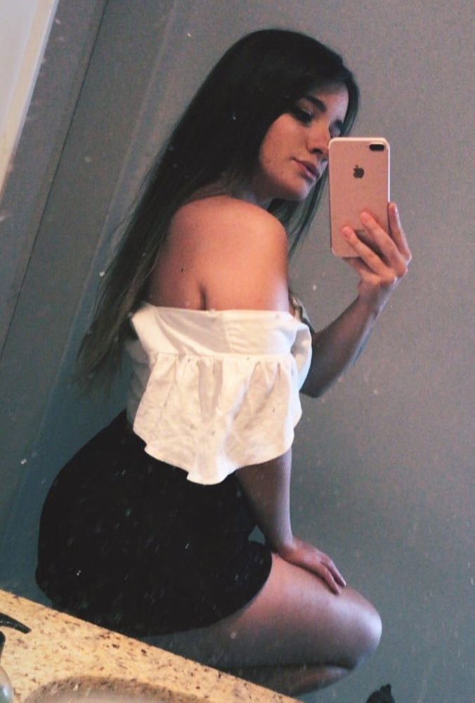 Comente em qual streamer vc quer ver tomar leite #81429184